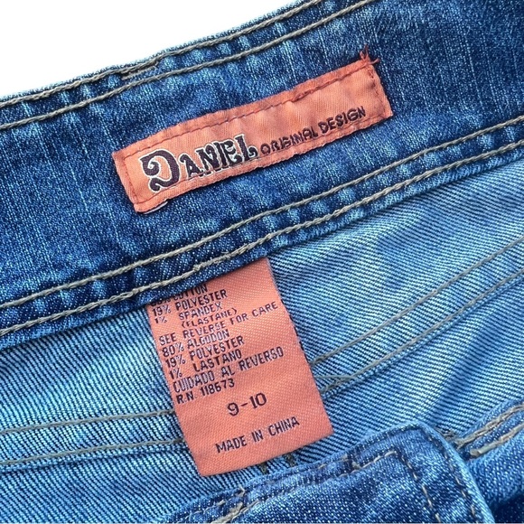 Y2K Vintage Bedazzled Mid Rise Boot Cut Flare Jeans - Picture 3 of 10